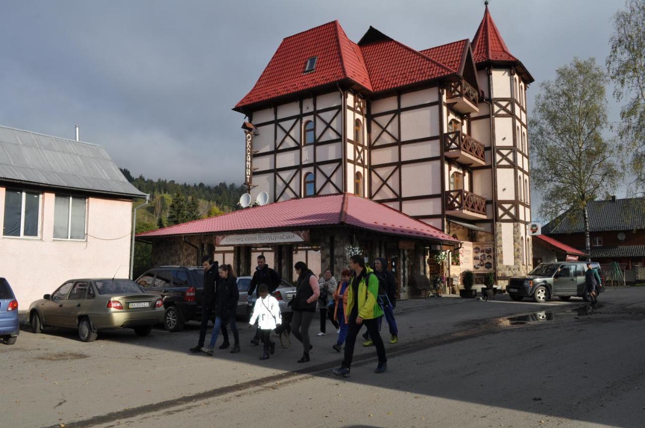 Oksamit Resort Vorochta Exteriör bild