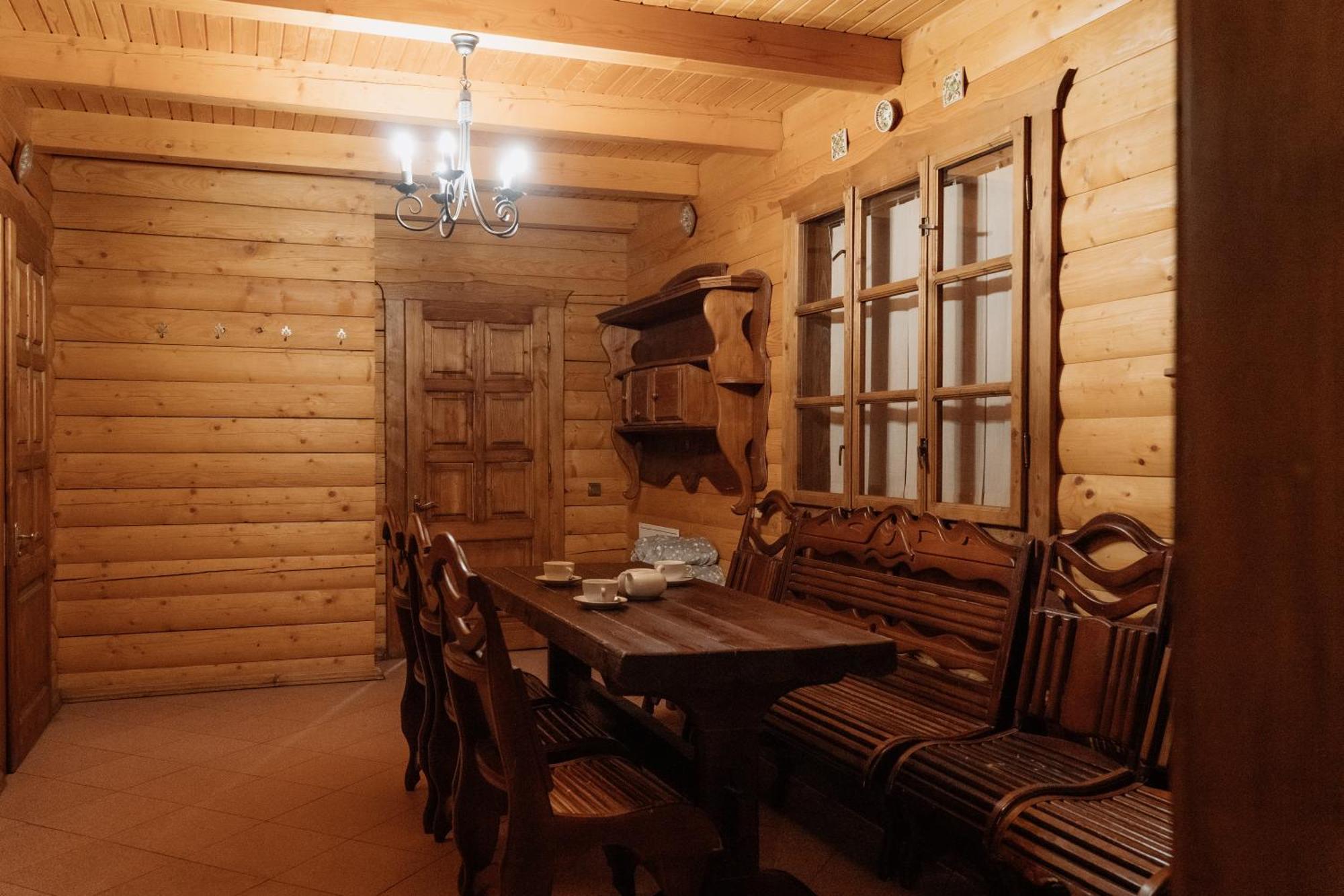 Oksamit Resort Vorochta Exteriör bild
